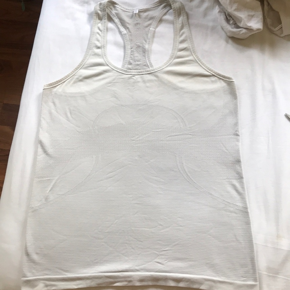 Lululemon swiftly tank